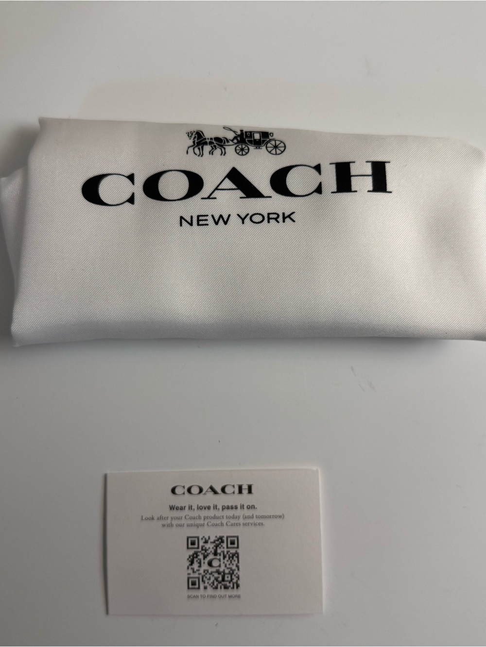 Coach Tabby Shoulder Bag 20 - Picture 8 of 12